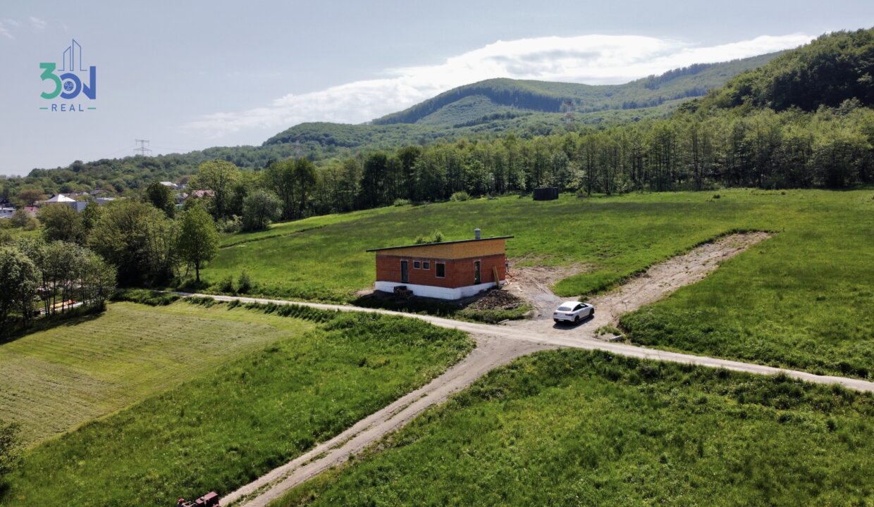 Rodinný dom - obec Okružná